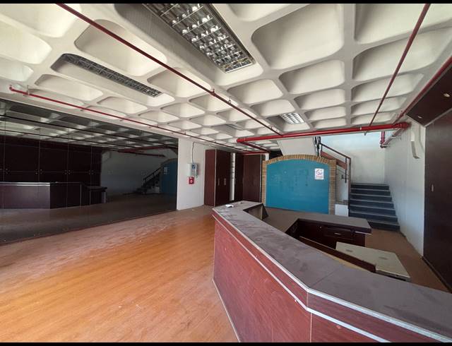 321M² CO-WORKING SPACE TO LET IN BLACKHEATH INDUSTRIAL